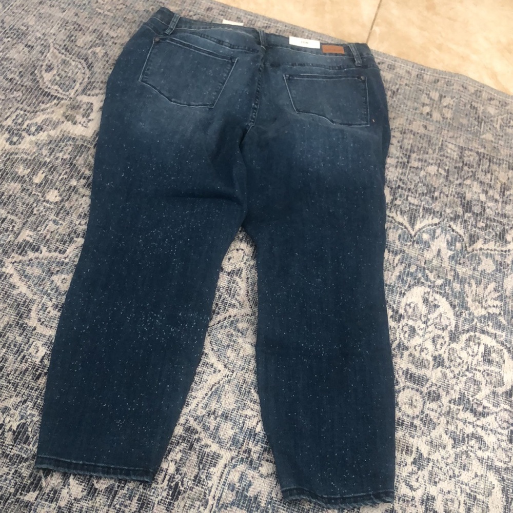 Jeans - Picture 3 of 3